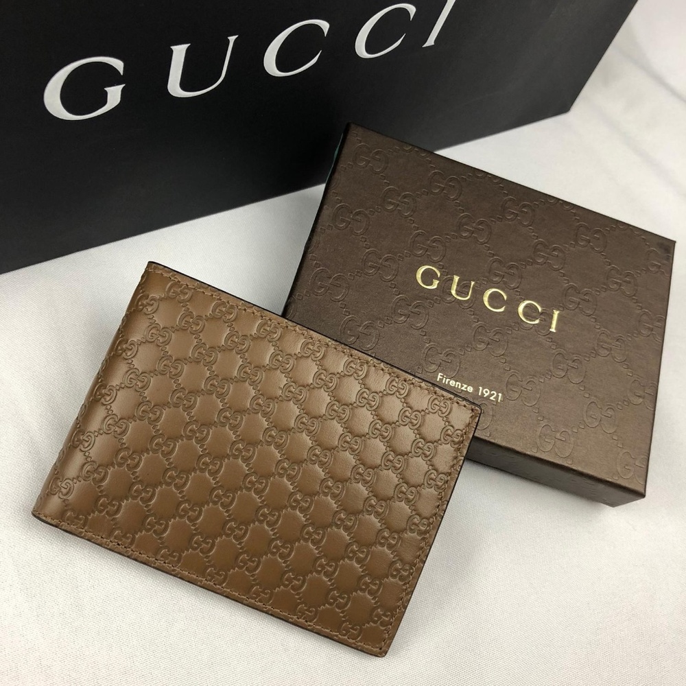 NWT Men's Gucci GG Embossed Brown Leather Wallet